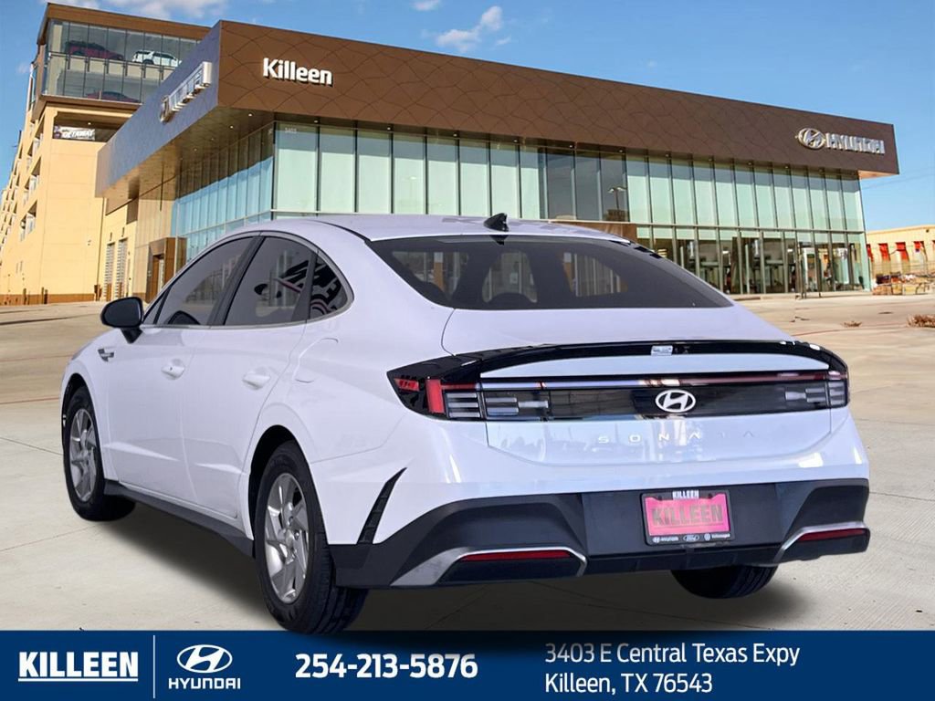 Used 2025 Hyundai Sonata SE image 6