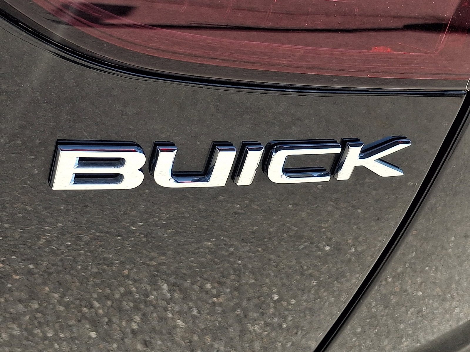 Used 2025 Buick Envision Preferred AWD/4WD image 31