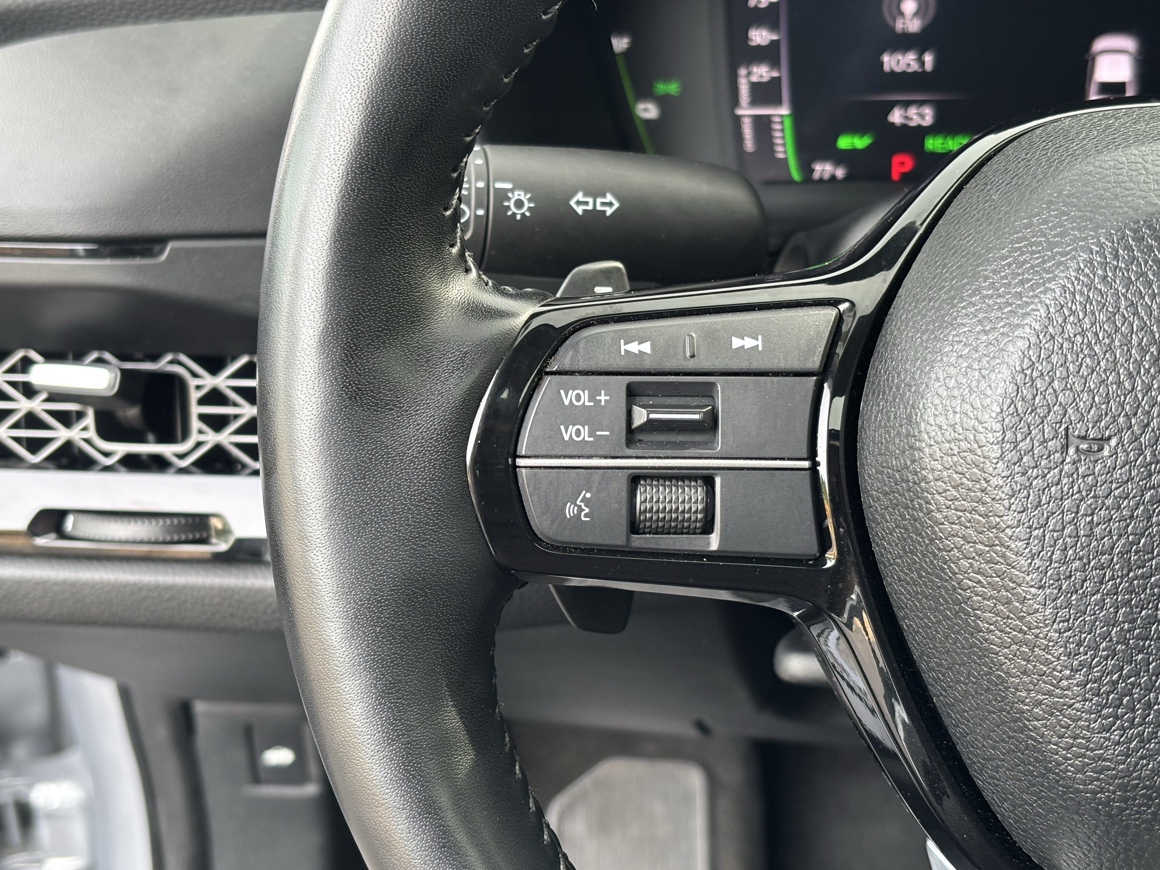 Used 2025 Honda Accord Touring image 21