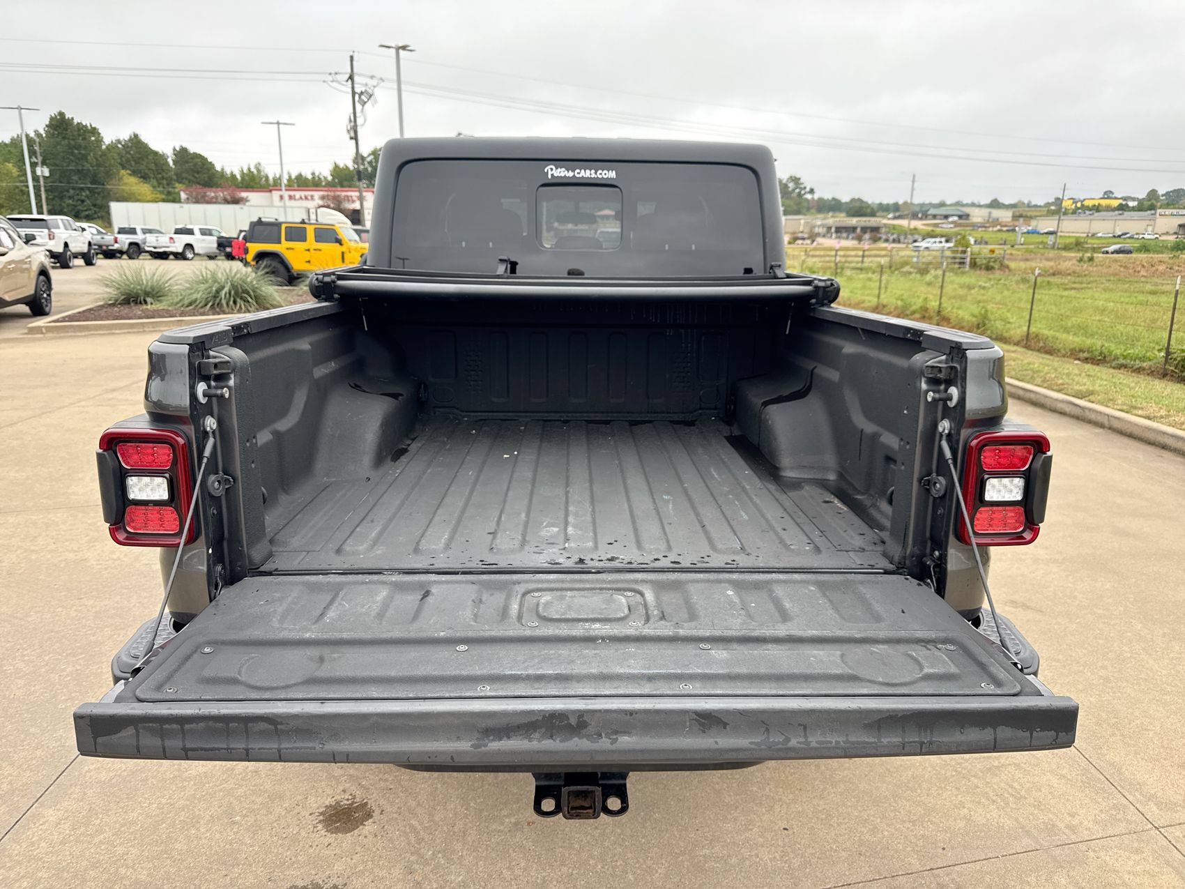 Used 2021 Jeep Gladiator Sport AWD/4WD image 24