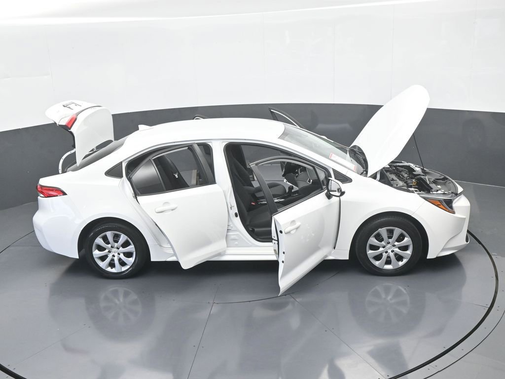 Used 2022 Toyota Corolla LE image 65