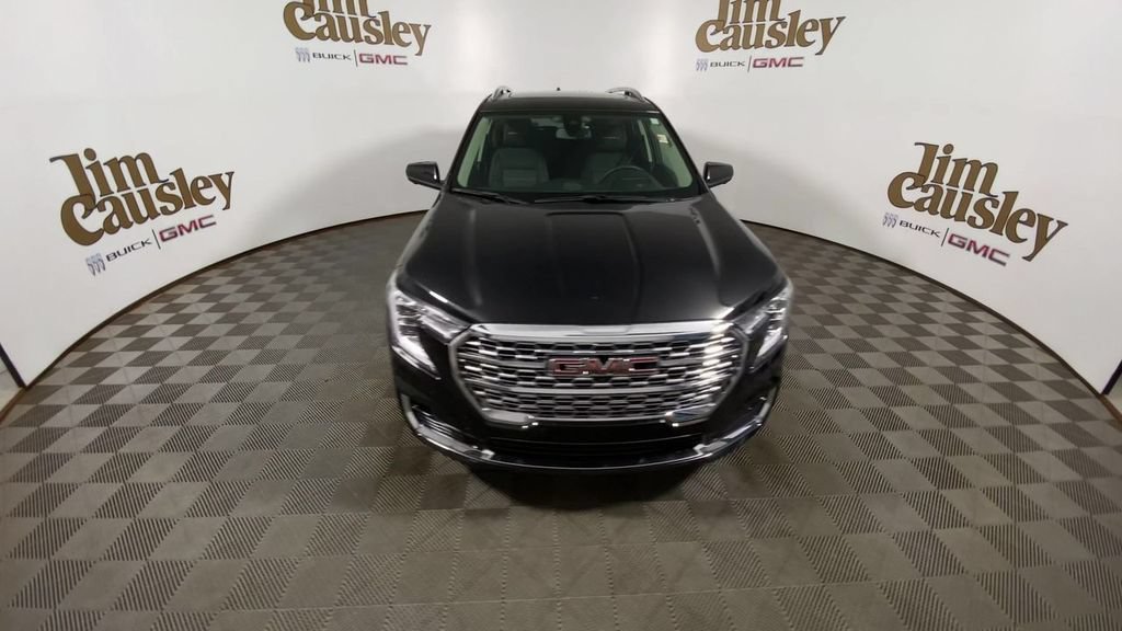 Certified 2023 GMC Terrain Denali w/ Denali Premium Package AWD/4WD image 3