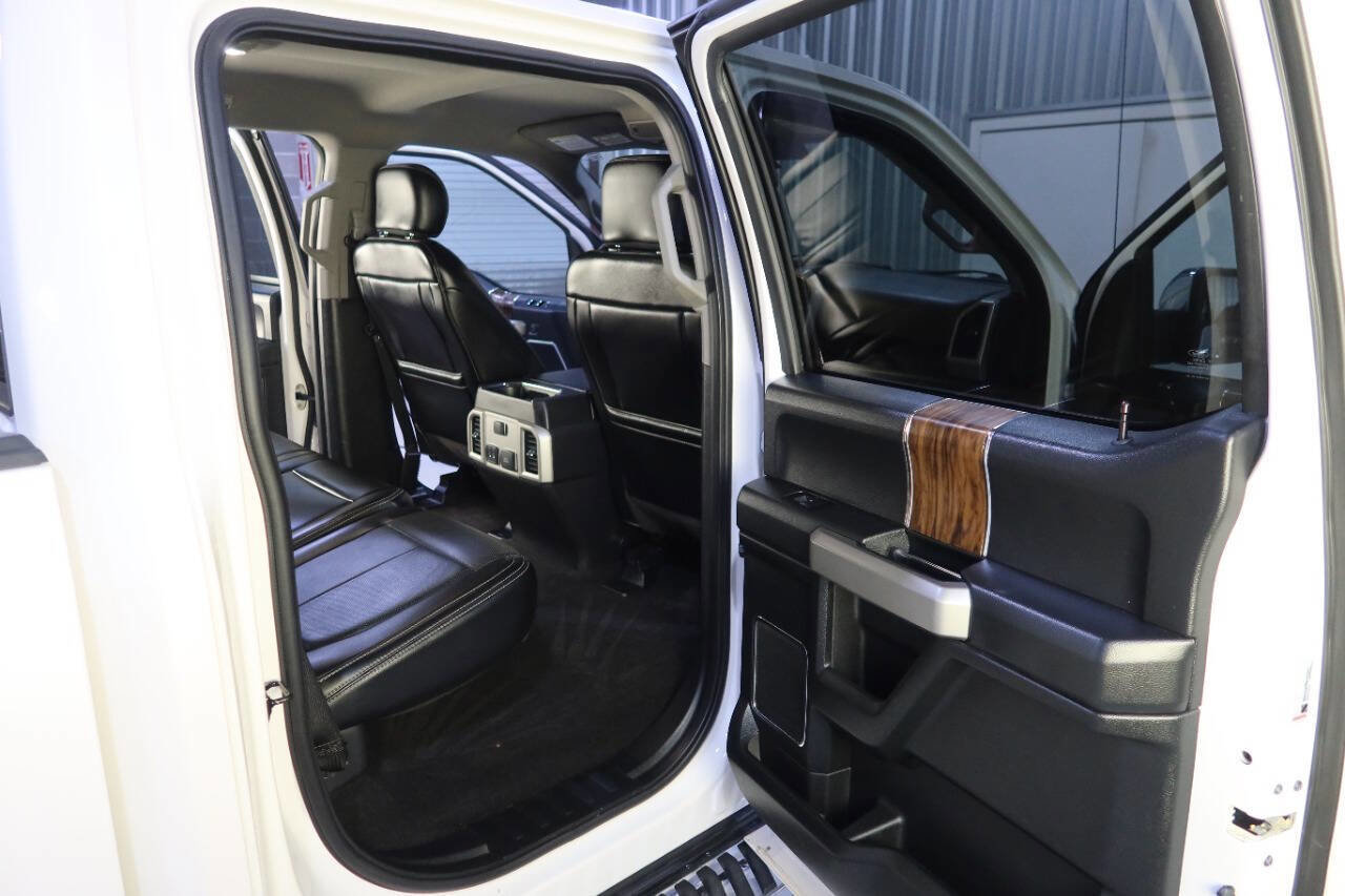 Used 2018 Ford F150 Lariat image 13