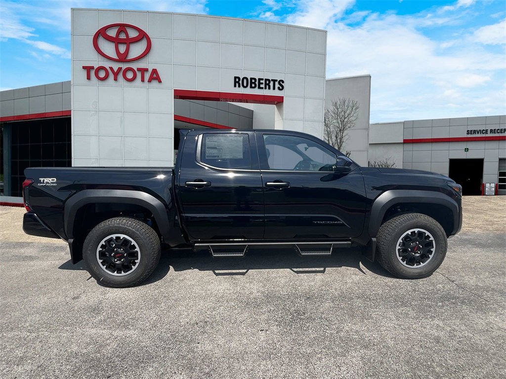 New 2025 Toyota Tacoma TRD Off-Road image 8
