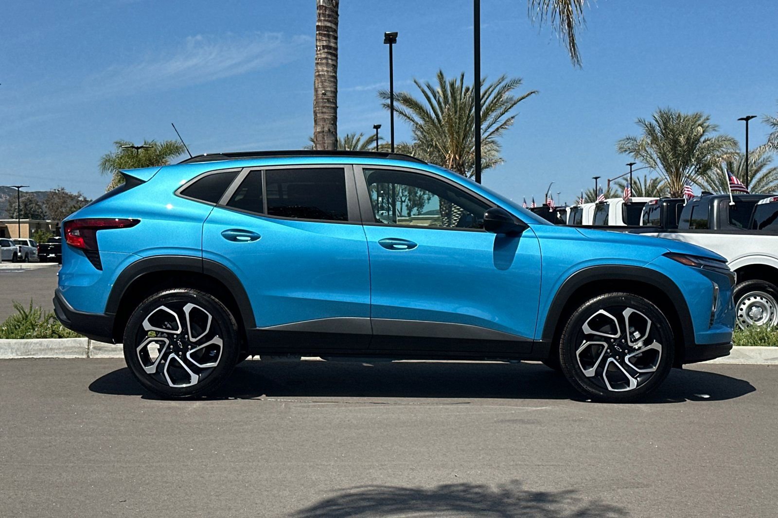 New 2026 Chevrolet Trax RS FWD image 3