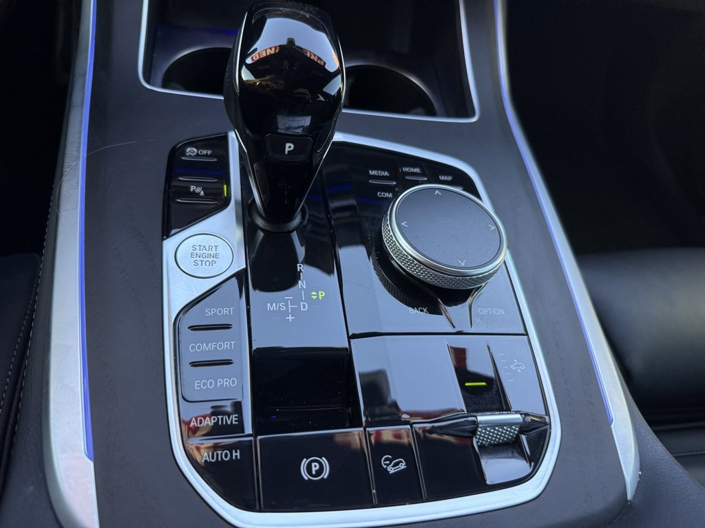 Used 2022 BMW X7 xDrive40i w/ M Sport Package image 33
