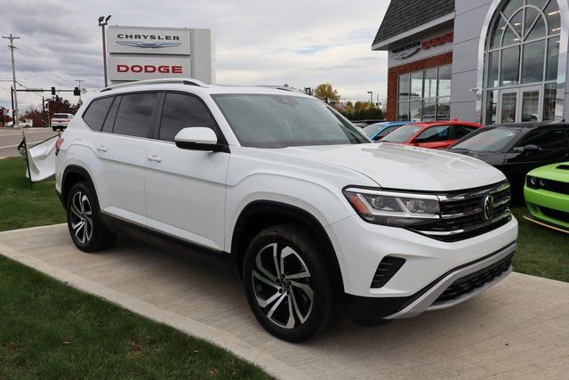 Used 2023 Volkswagen Atlas SEL image 3