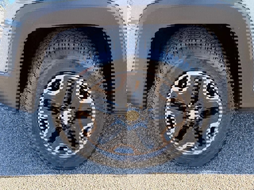 Used 2016 Jeep Renegade Trailhawk image 13