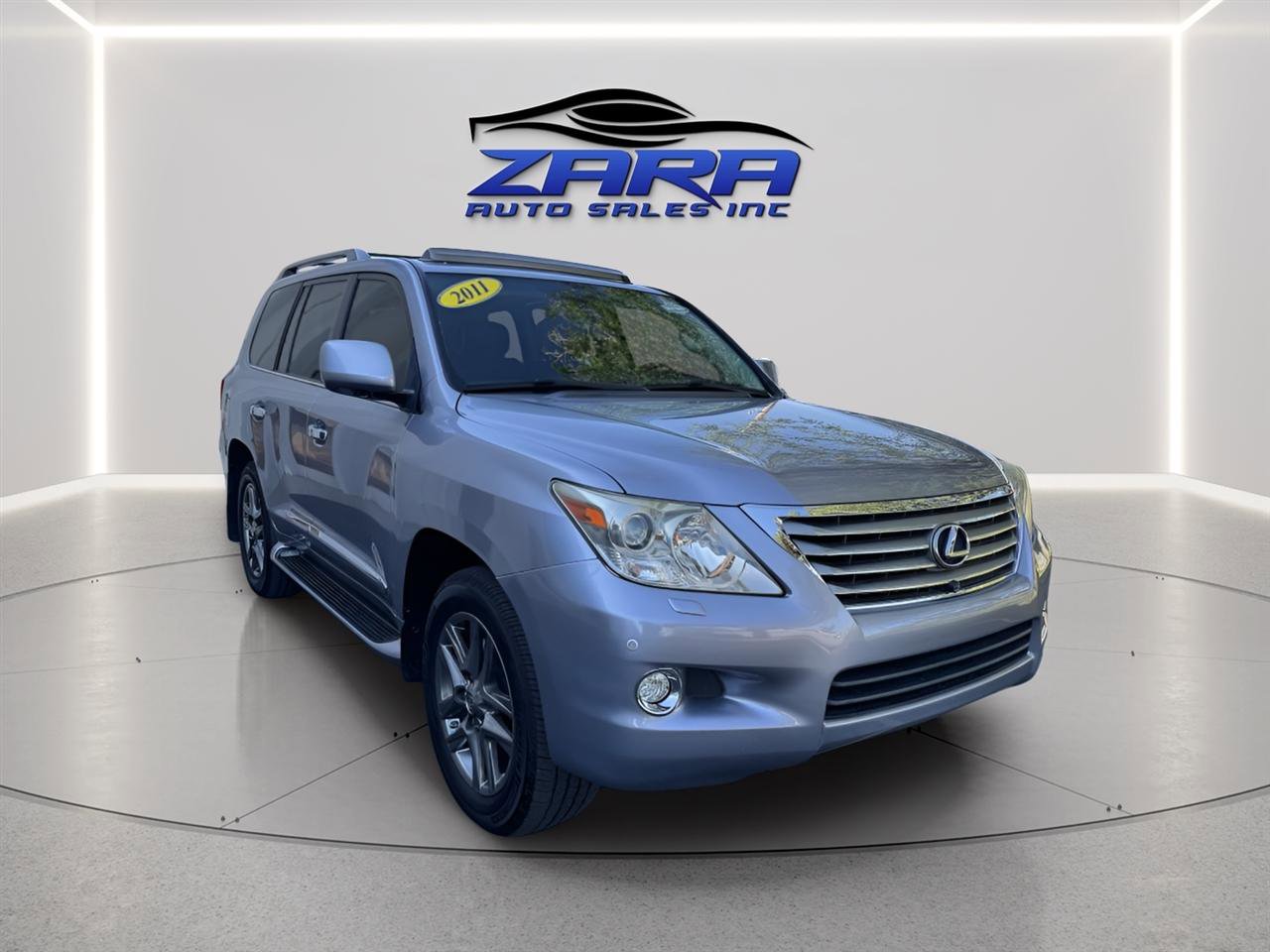 Used 2011 Lexus LX 570 4WD w/ Luxury Pkg image 8