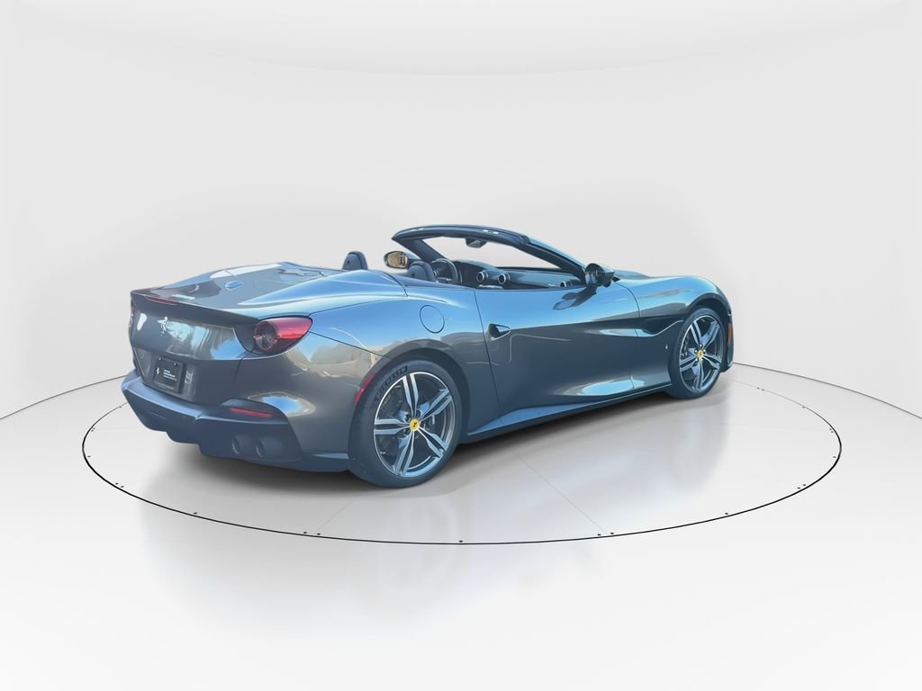 Used 2023 Ferrari Portofino M RWD image 8
