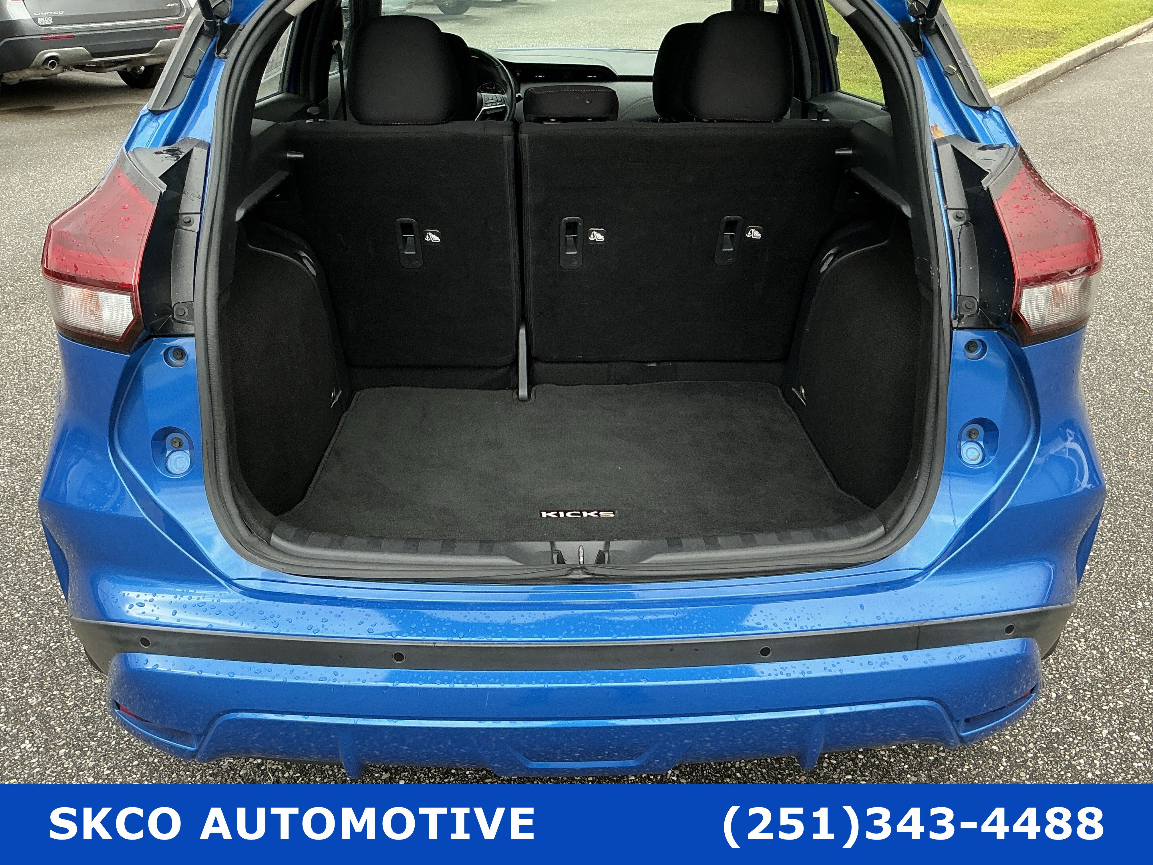 Used 2022 Nissan Kicks SR image 21