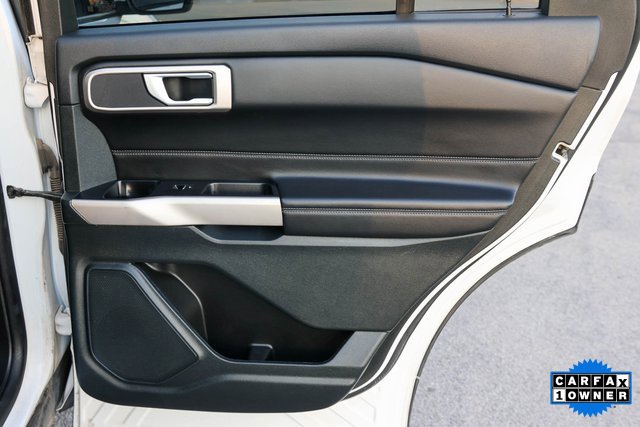 Used 2023 Ford Explorer XLT w/ Equipment Group 202A image 18