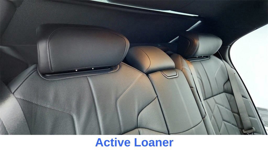 Used 2025 BMW i7 xDrive60 AWD/4WD image 21