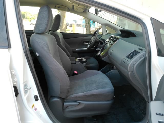 Used 2012 Toyota Prius V Two FWD image 17