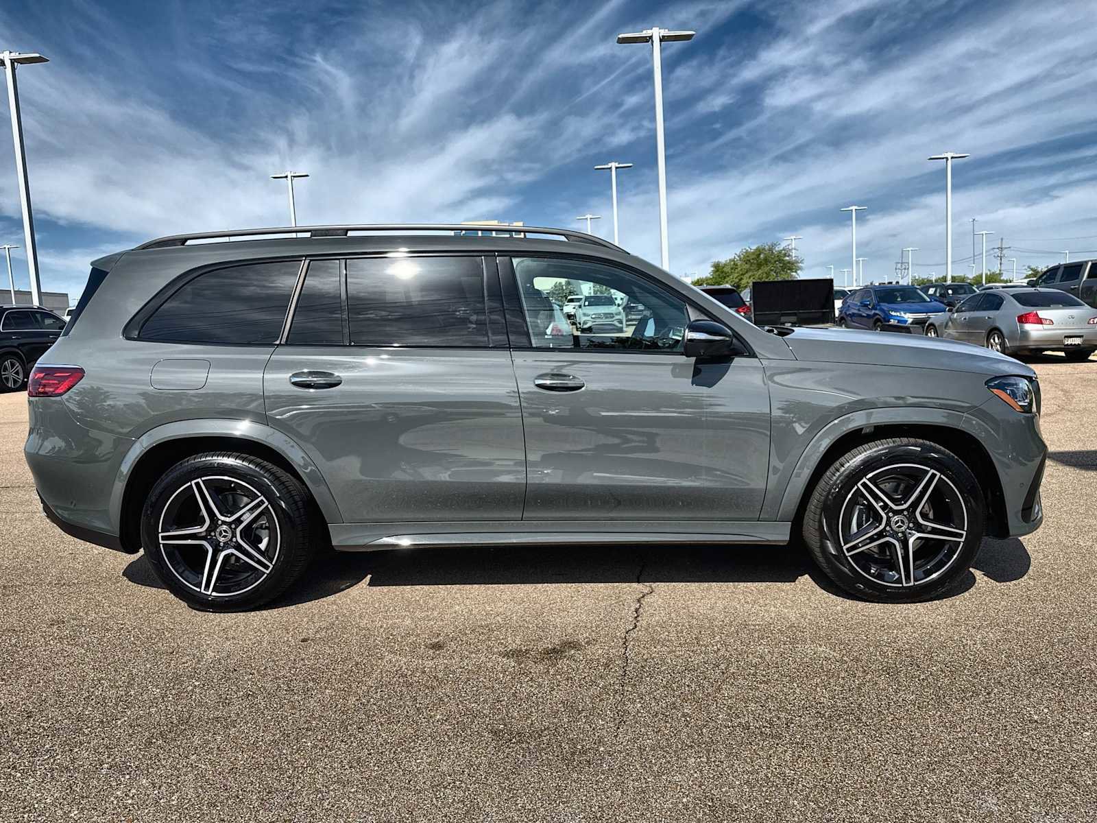 New 2026 Mercedes-Benz GLS 450 4MATIC image 10