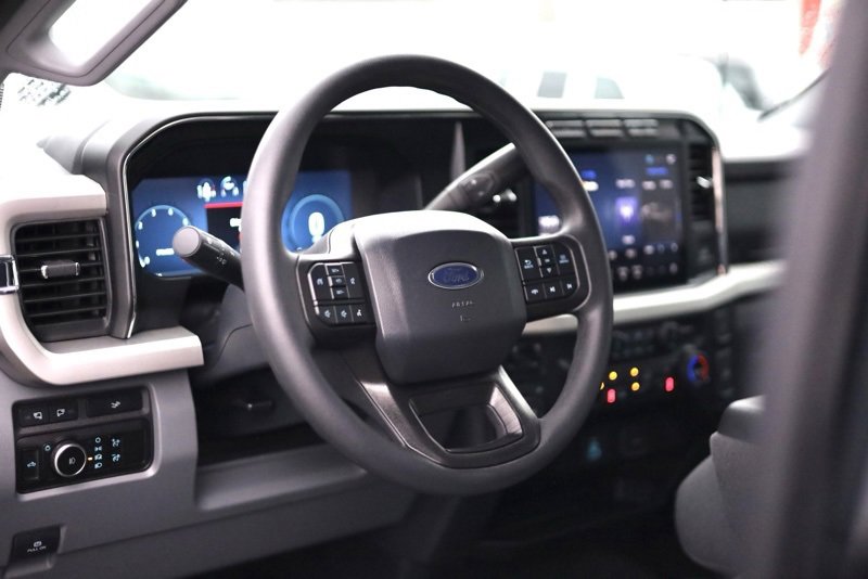 Used 2024 Ford F350 XLT w/ XLT Premium Package image 12
