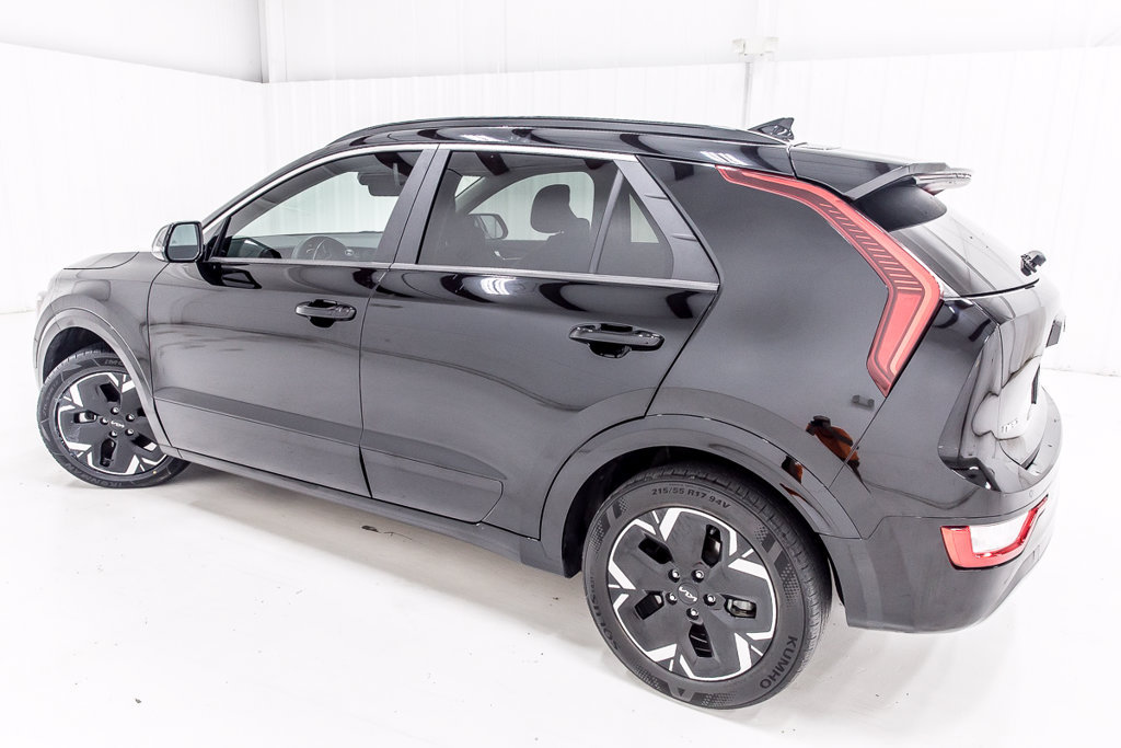 Used 2023 Kia Niro Wind FWD image 4