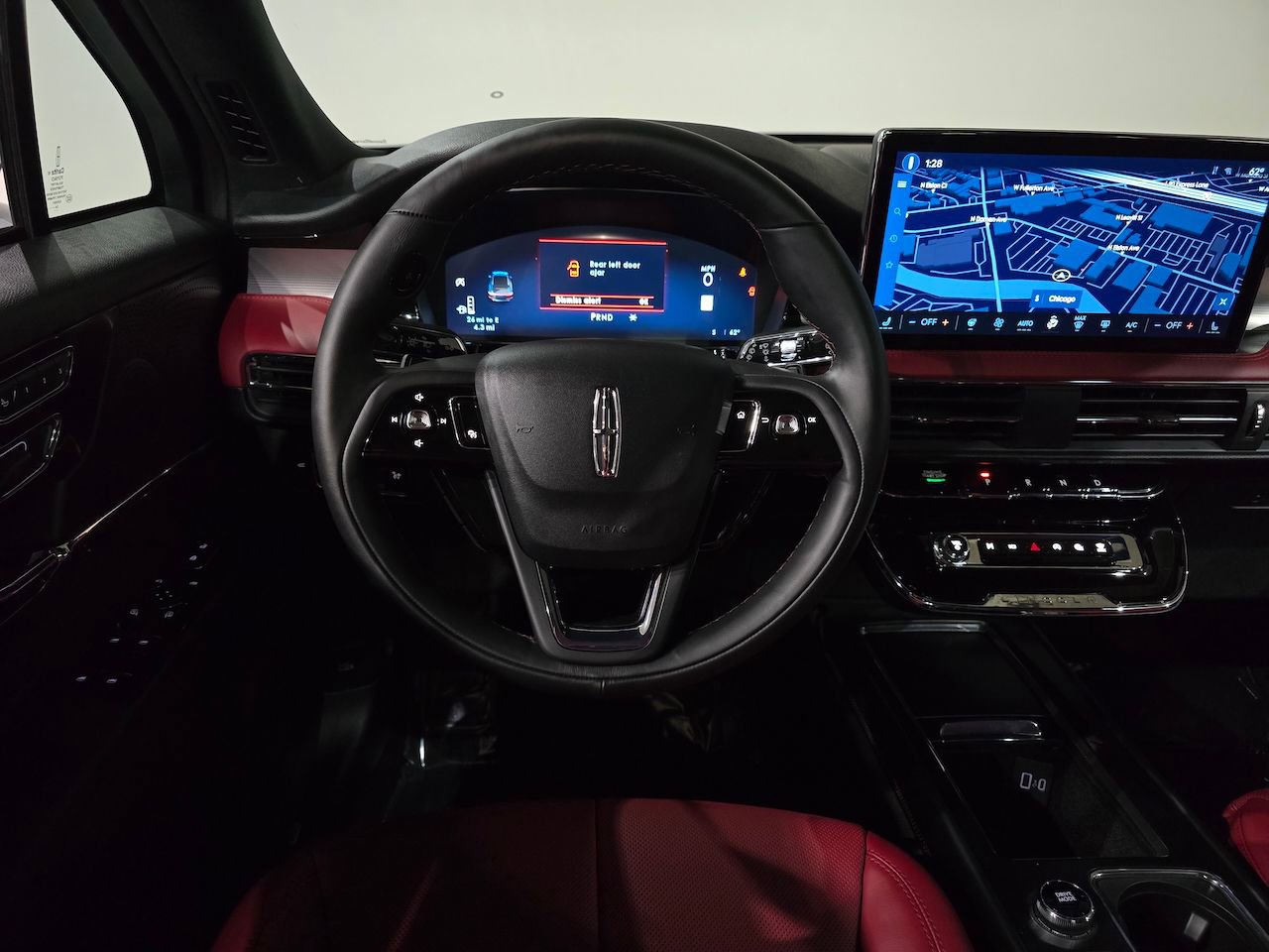 New 2025 Lincoln Corsair Reserve w/ Jet Appearance Package image 24