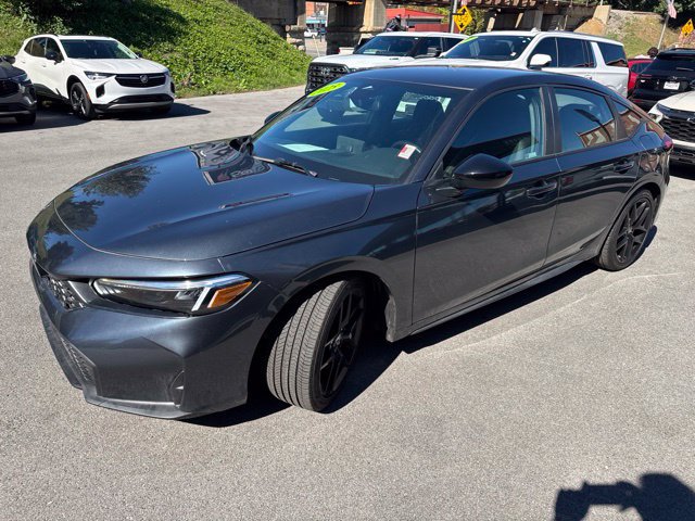 Used 2025 Honda Civic Sport image 3