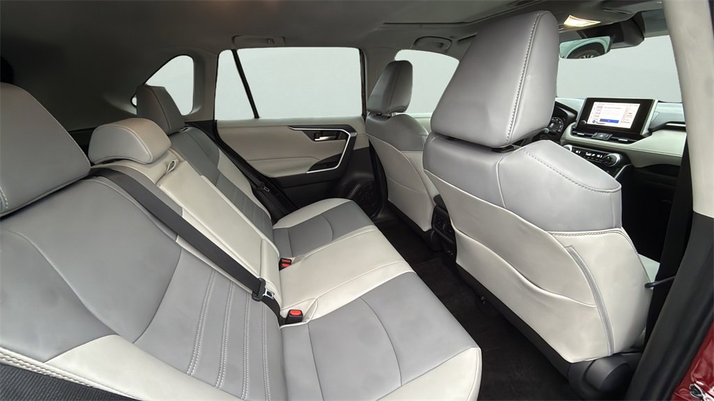 Used 2024 Toyota RAV4 XLE Premium image 13