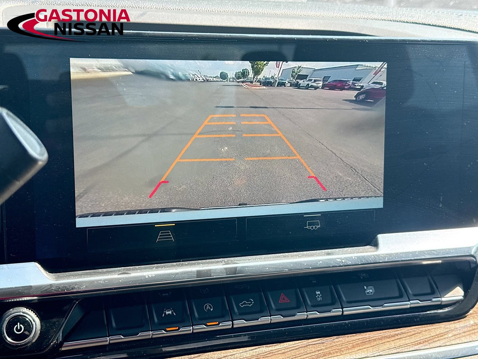 Used 2025 Chevrolet Silverado 1500 LT RWD image 18