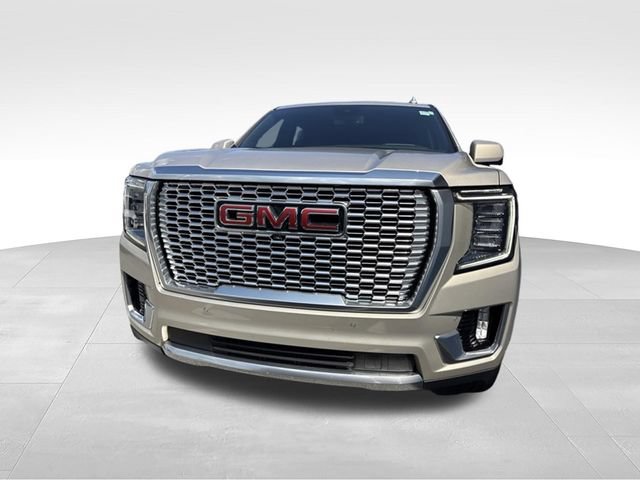 Used 2023 GMC Yukon Denali AWD/4WD image 2