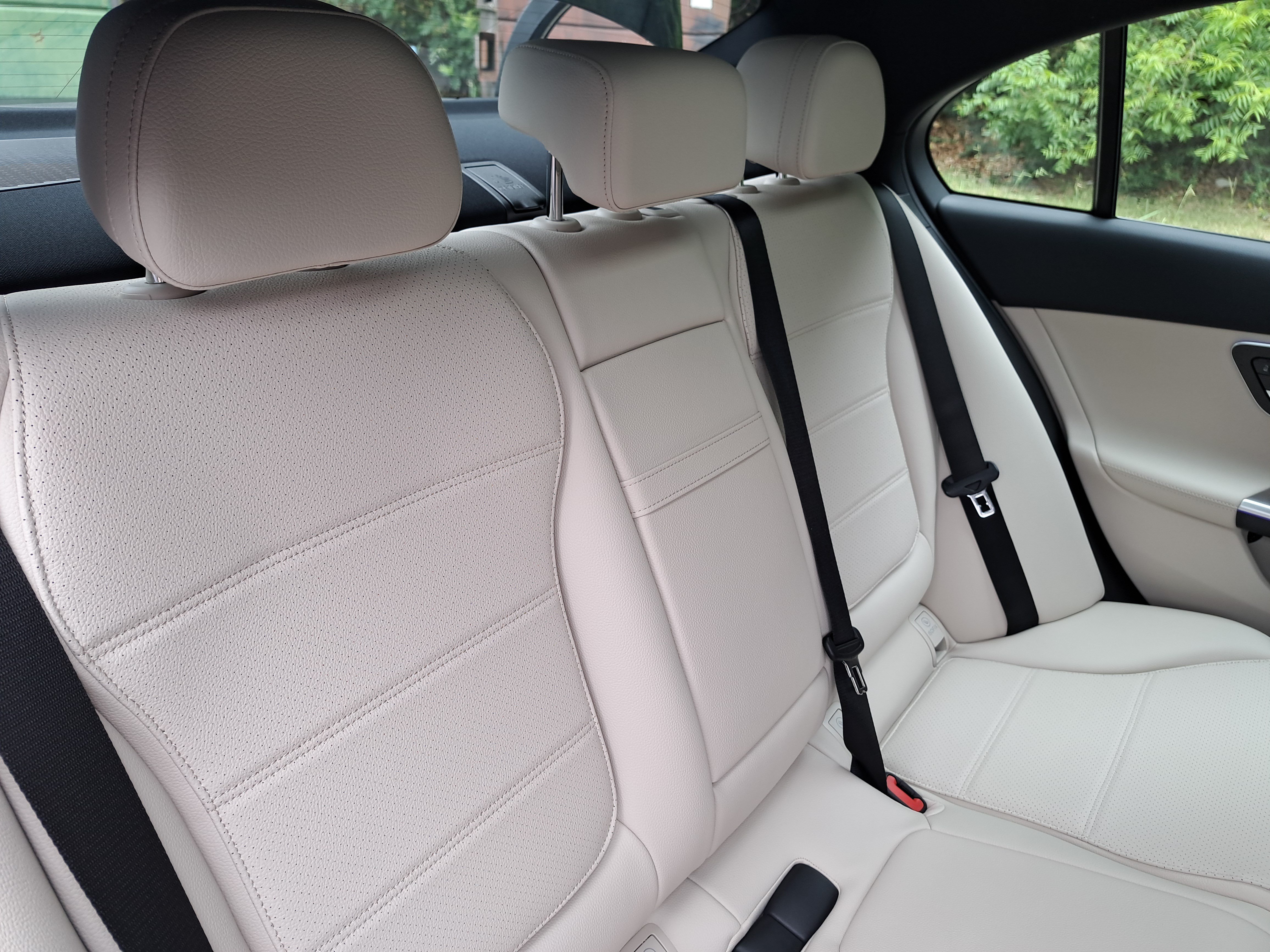 New 2026 Mercedes-Benz C 300 4MATIC Sedan image 12