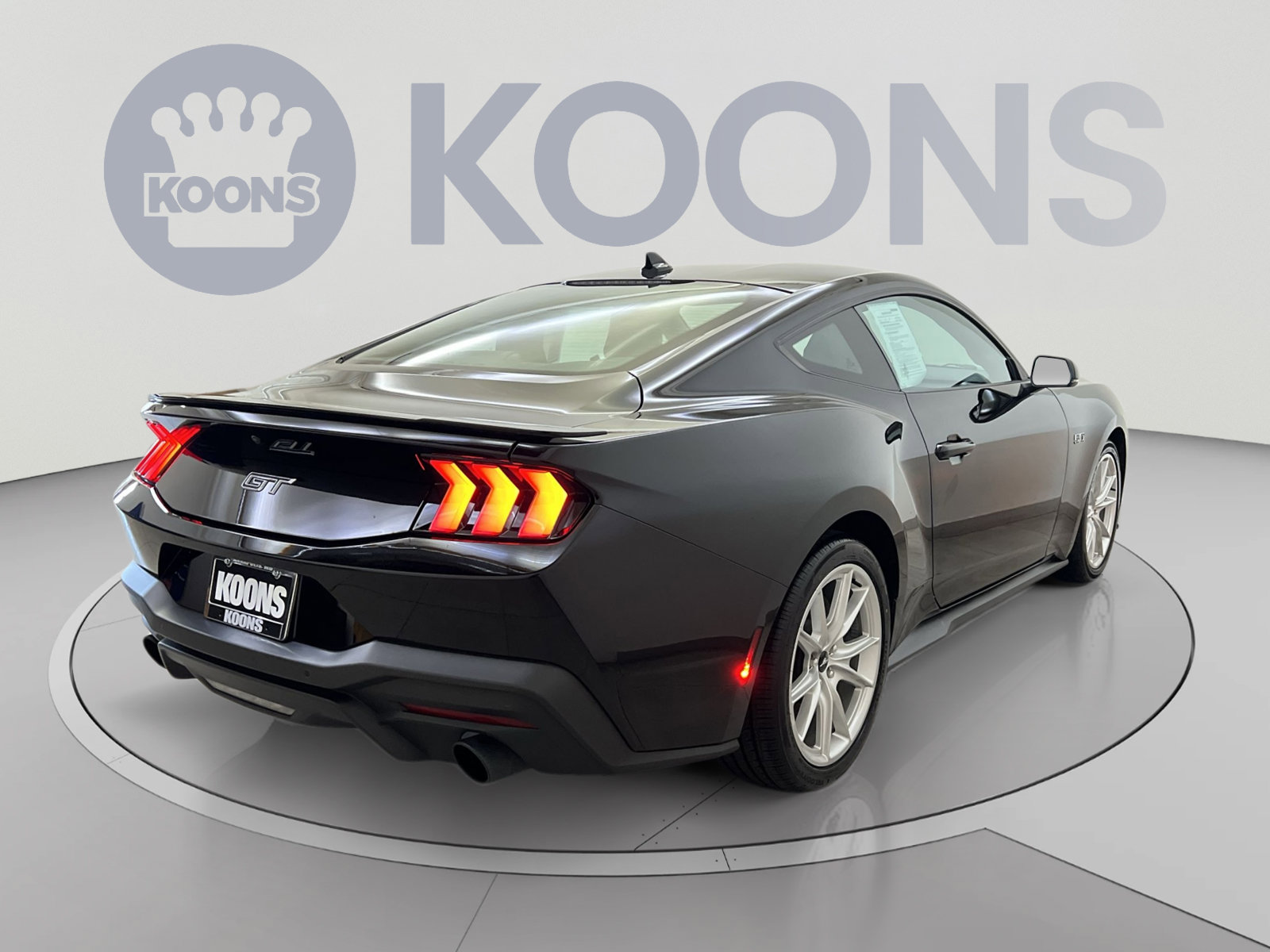 Used 2024 Ford Mustang GT Premium RWD image 8