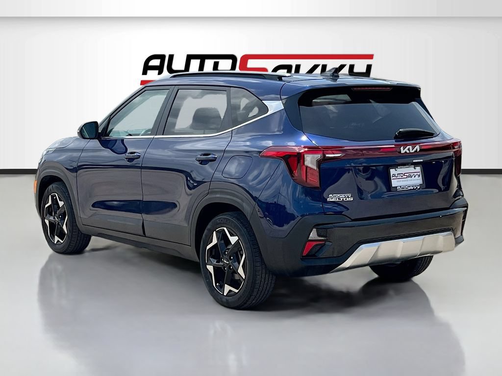 Used 2024 Kia Seltos EX FWD image 5