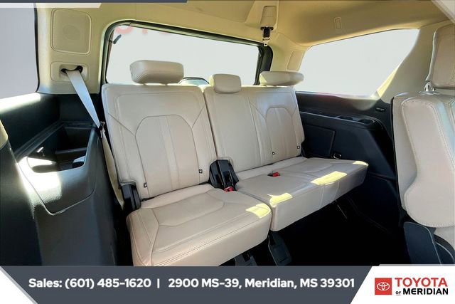 Used 2022 Ford Expedition Limited image 20