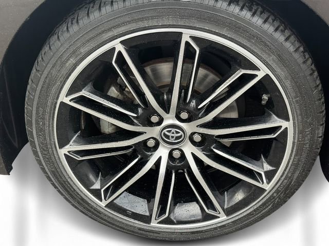 Used 2019 Toyota Avalon Touring w/ Advanced Safety Package FWD image 9