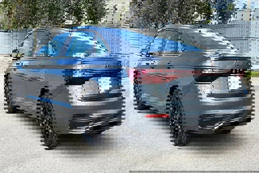 New 2026 Volkswagen Jetta SE image 7