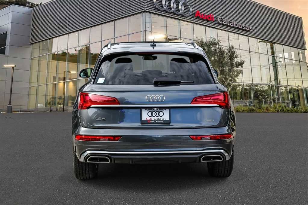 Used 2022 Audi Q5 2.0T Premium image 3