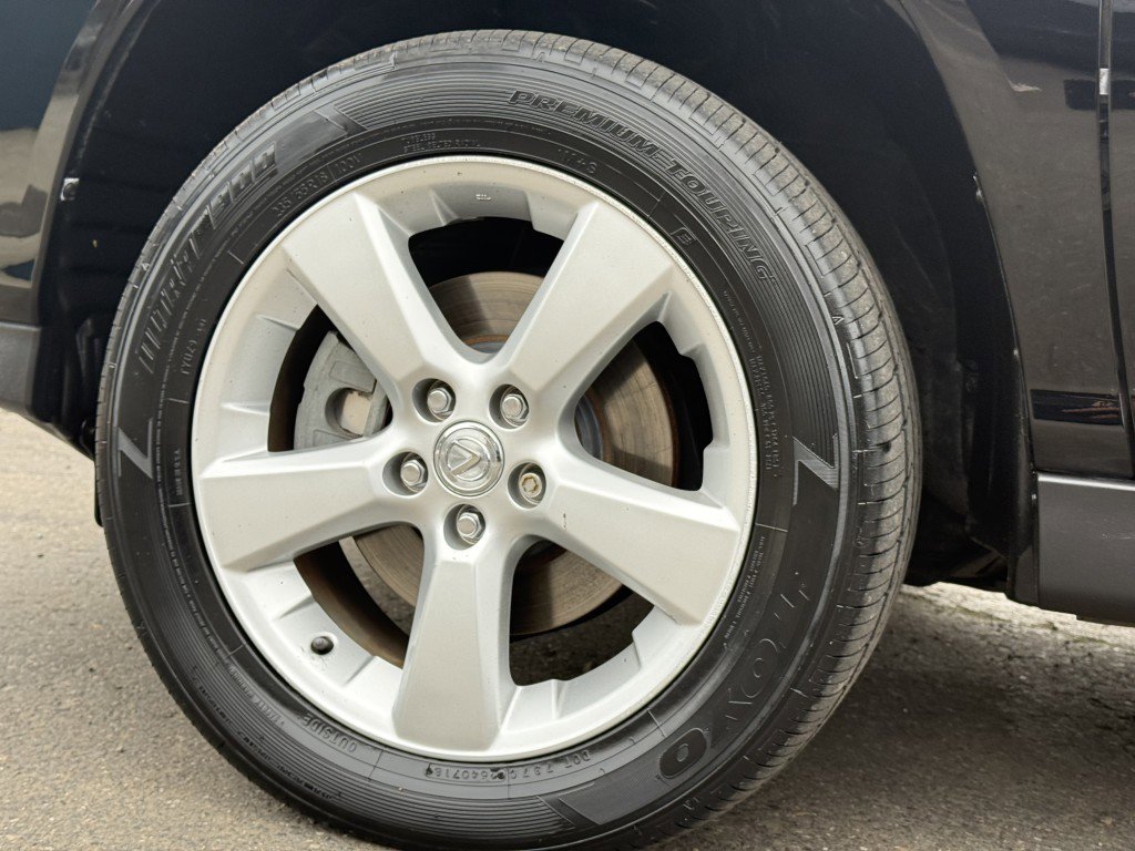 Used 2004 Lexus RX 330 AWD image 35