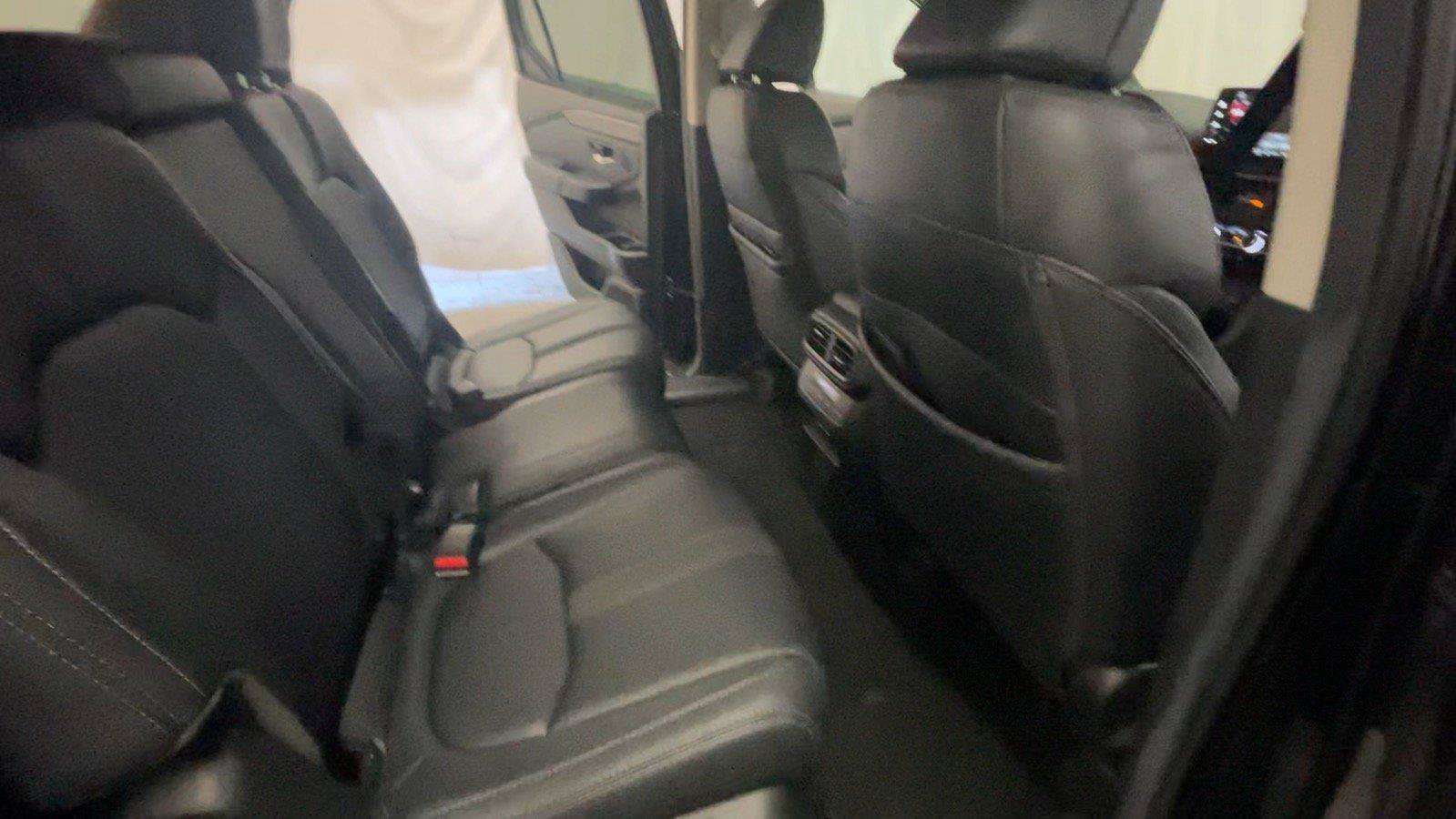 Certified 2025 Honda Pilot EX-L image 25