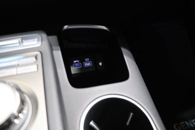 Used 2024 Genesis GV70 3.5T Sport w/ Sport Prestige Package image 32