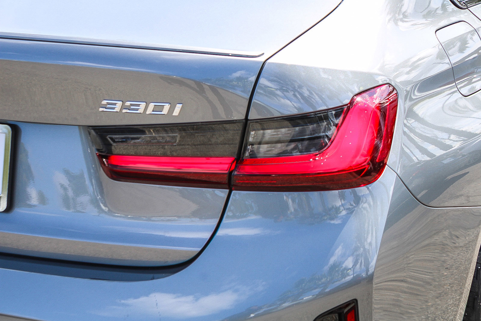 Used 2025 BMW 330i xDrive Sedan AWD/4WD image 7