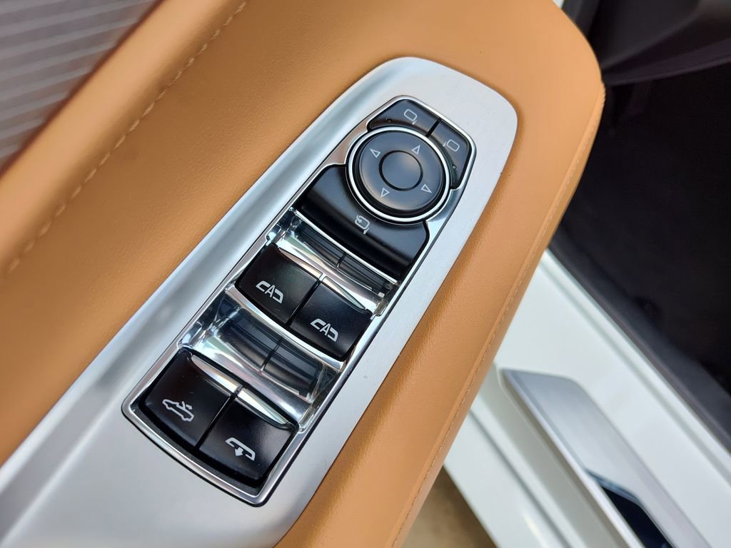 Used 2022 Chevrolet Corvette Stingray Preferred Conv w/ 2LT image 19