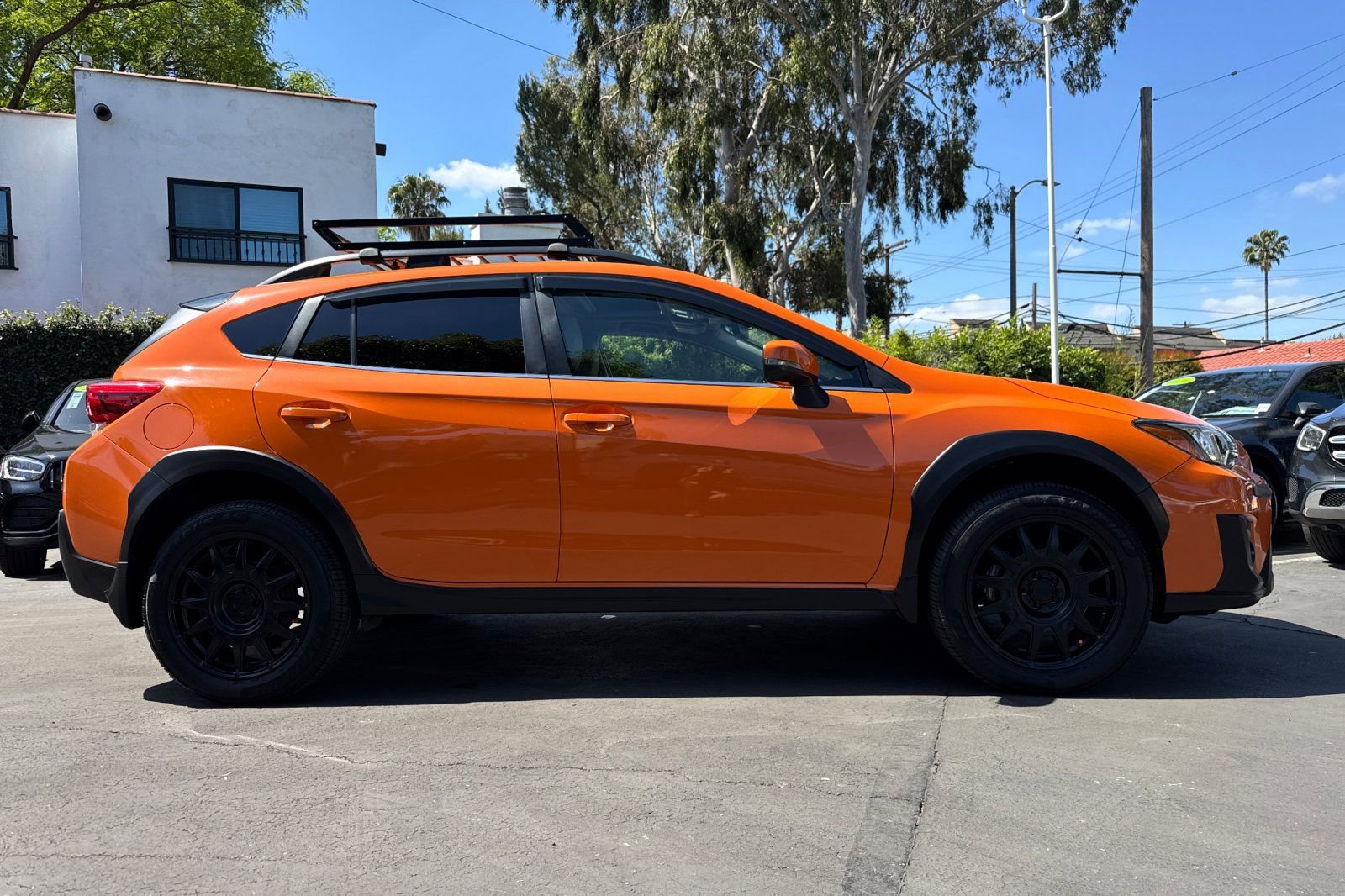 Used 2019 Subaru Crosstrek 2.0i Limited w/ Moonroof Package w/Navigation AWD/4WD image 3