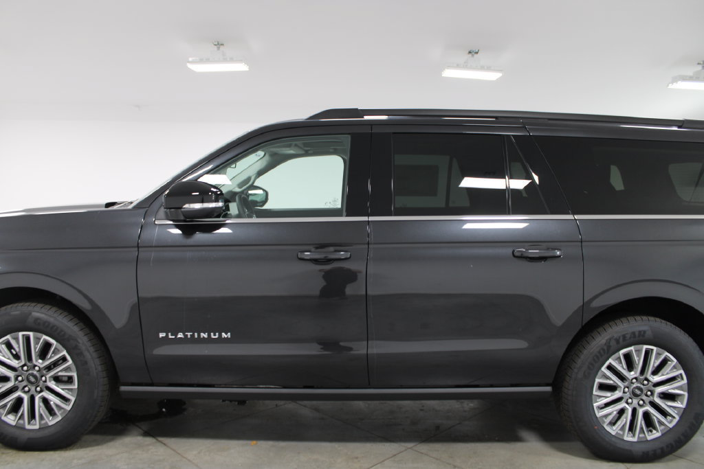 New 2027 Ford Expedition Max Platinum w/ Driver's Package RWD image 5