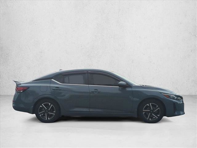 Used 2024 Nissan Sentra SV w/ Trunk Package FWD image 4