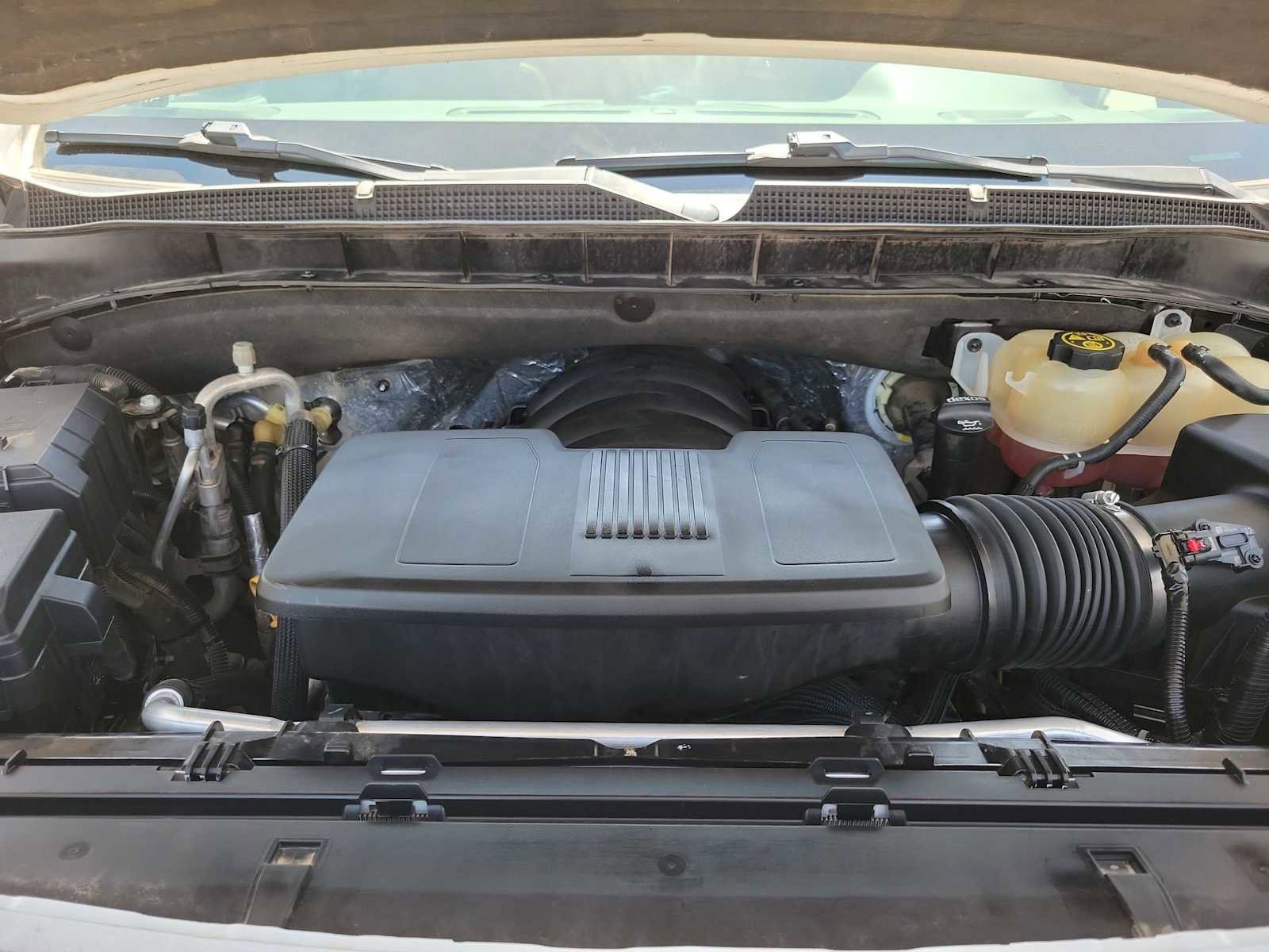 Used 2021 Chevrolet Tahoe Z71 w/ Z71 Off-Road Package image 14