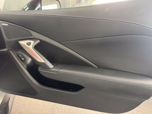 Used 2015 Chevrolet Corvette Stingray Coupe RWD image 22