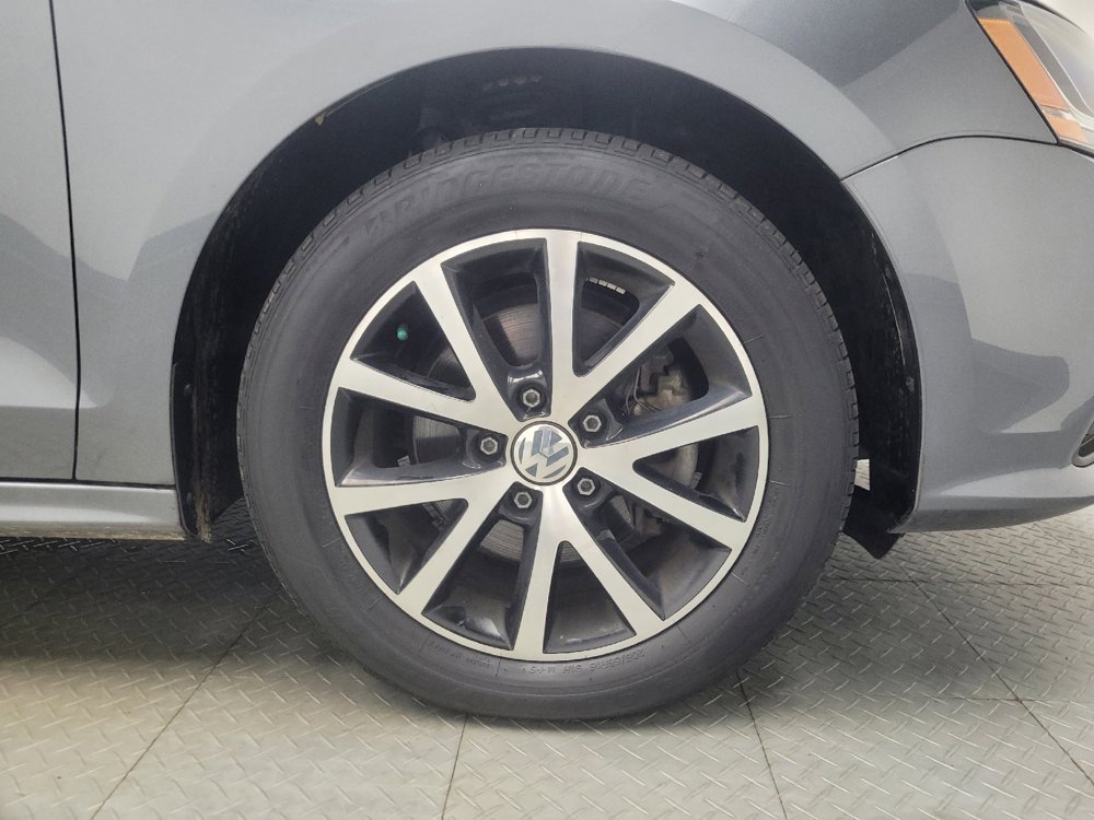 Used 2018 Volkswagen Jetta SE FWD image 31