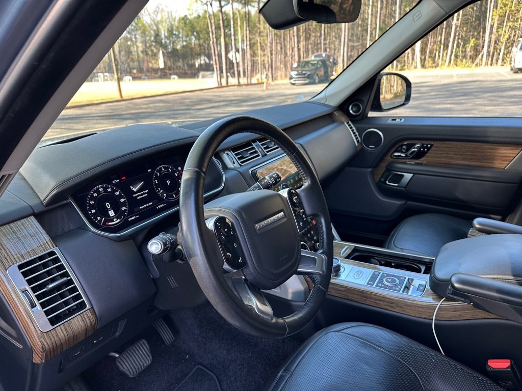 Used 2020 Land Rover Range Rover HSE image 13