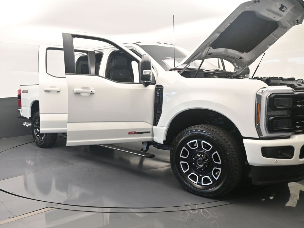 Used 2026 Ford F250 Platinum AWD/4WD image 81