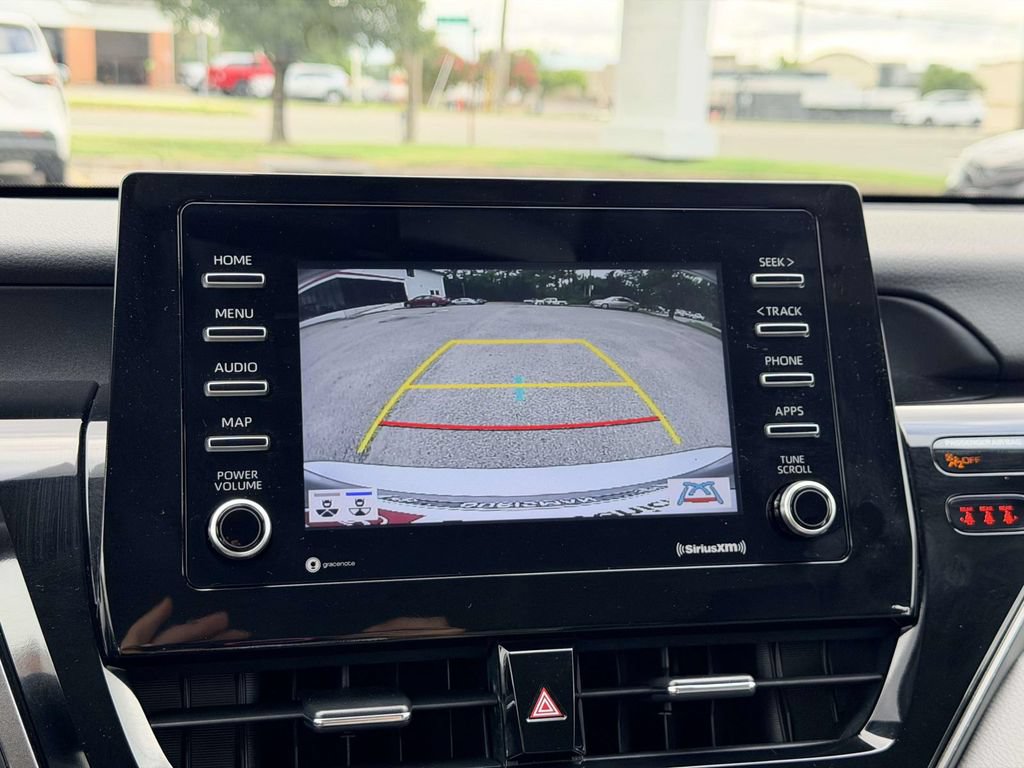 Certified 2022 Toyota Camry LE FWD image 4
