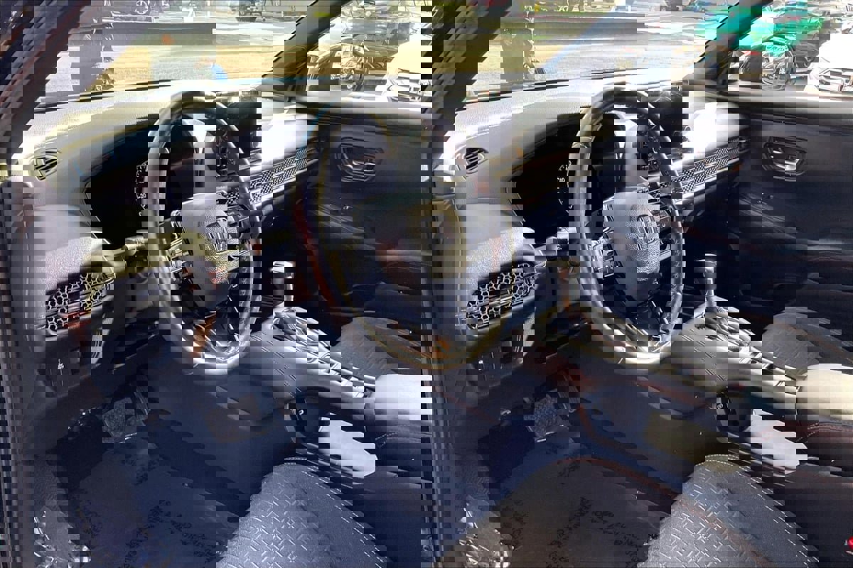 Used 2024 Honda HR-V Sport image 11