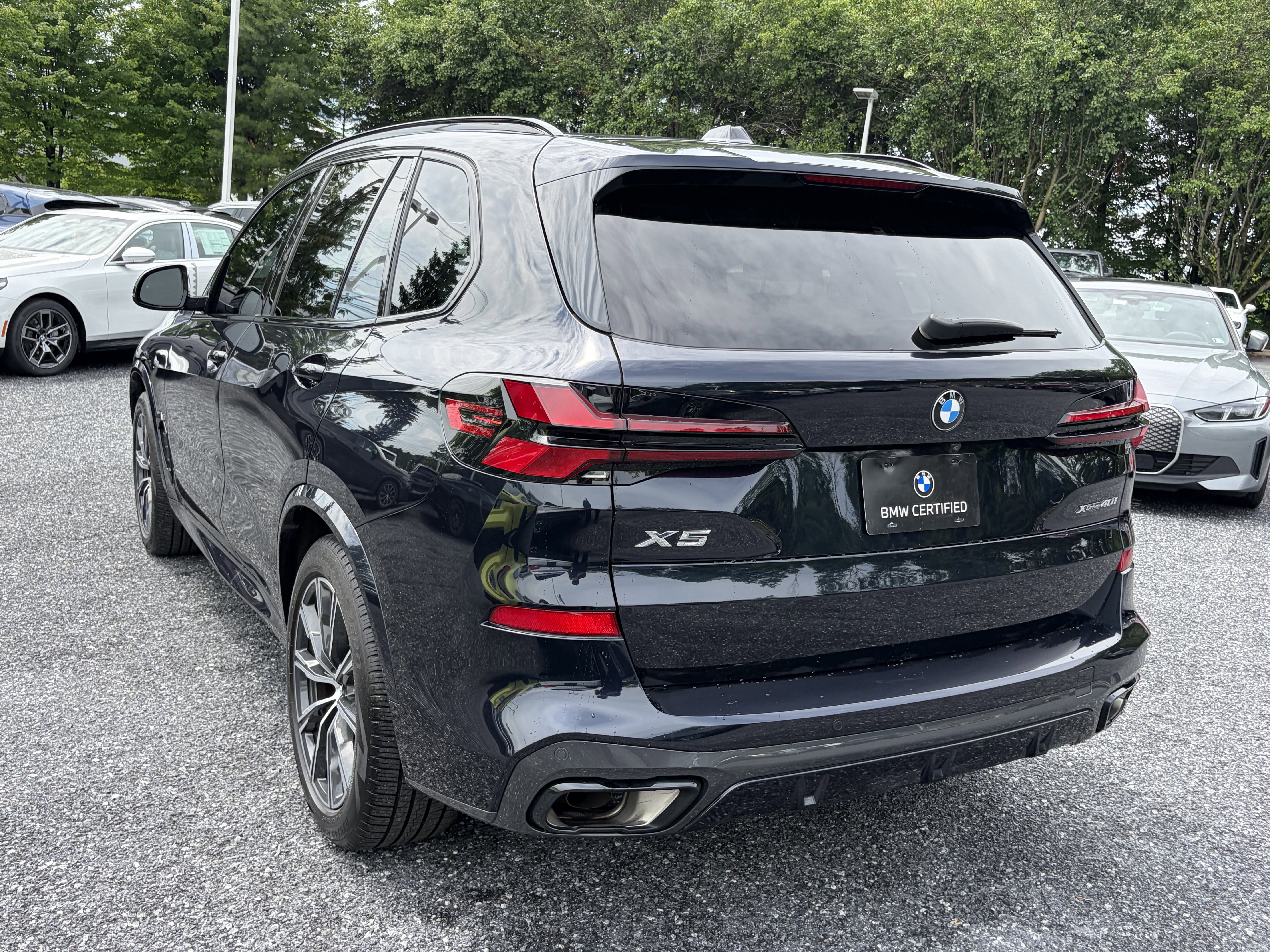 Certified 2024 BMW X5 xDrive40i w/ M Sport Package AWD/4WD image 5