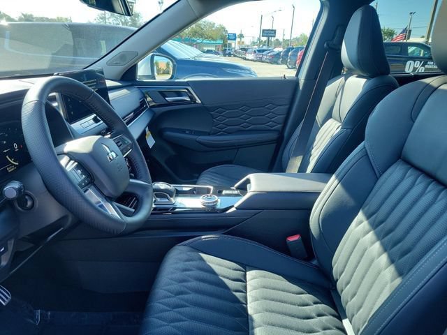 New 2026 Mitsubishi Outlander SEL FWD image 20